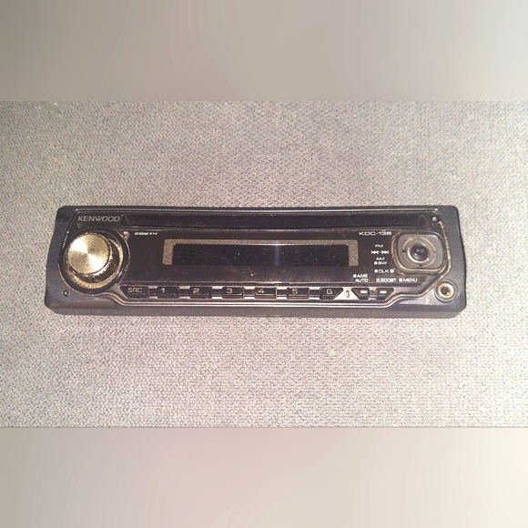 Kenwood Car Stereo Receiver - Picture 1 of 3